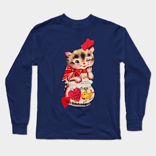 kitten love fish Long Sleeve T-Shirt